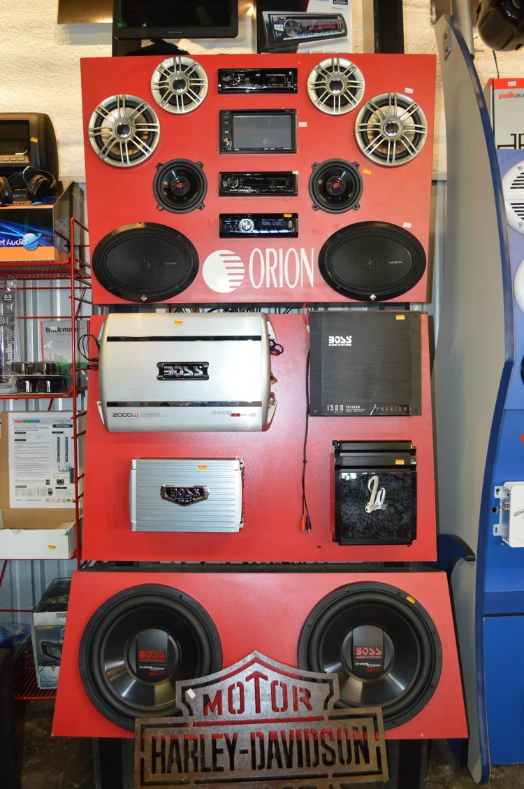 car audio.jpg