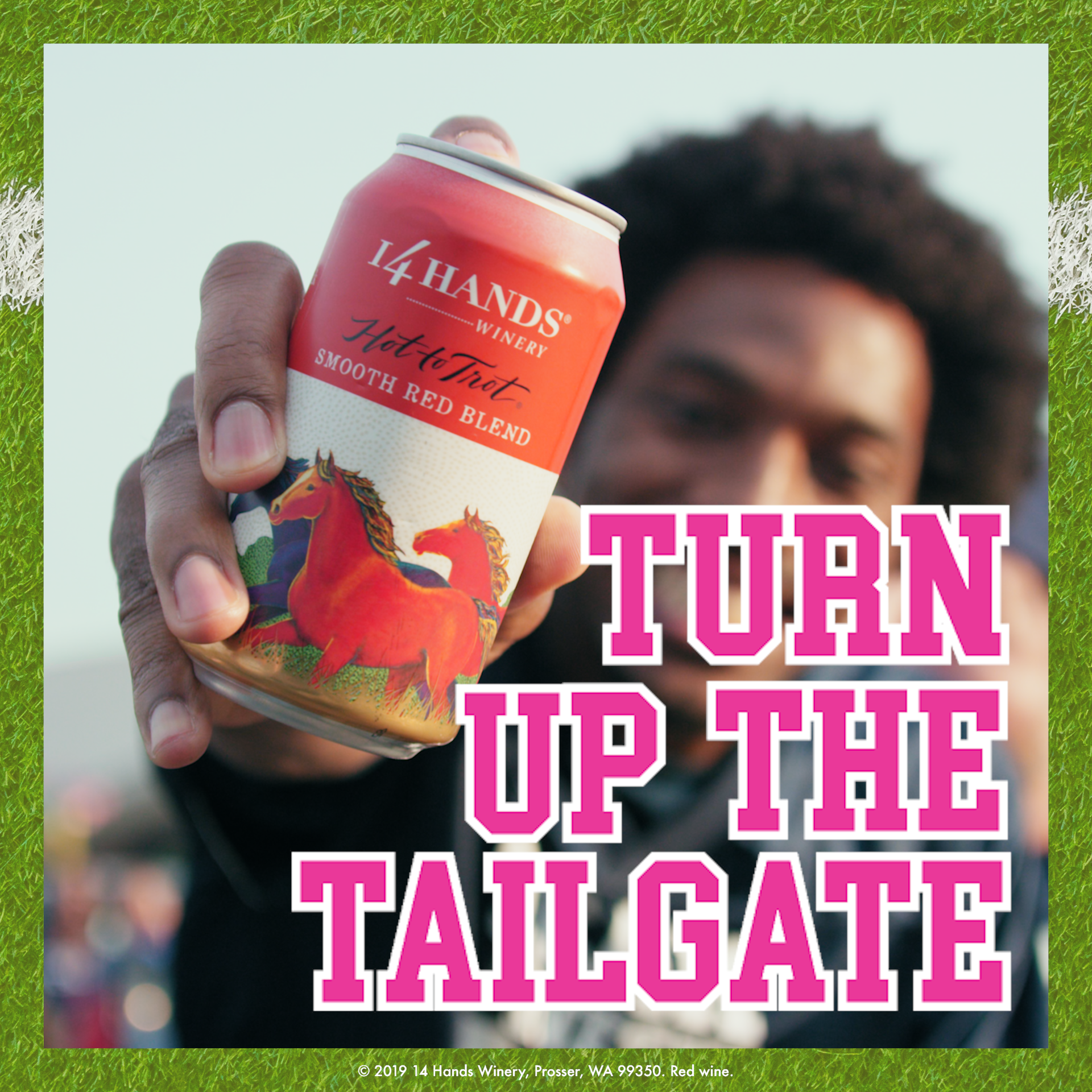 SMWE-14-HANDS_14488_Texas-19_tailgate-cans_STC_1x1.png