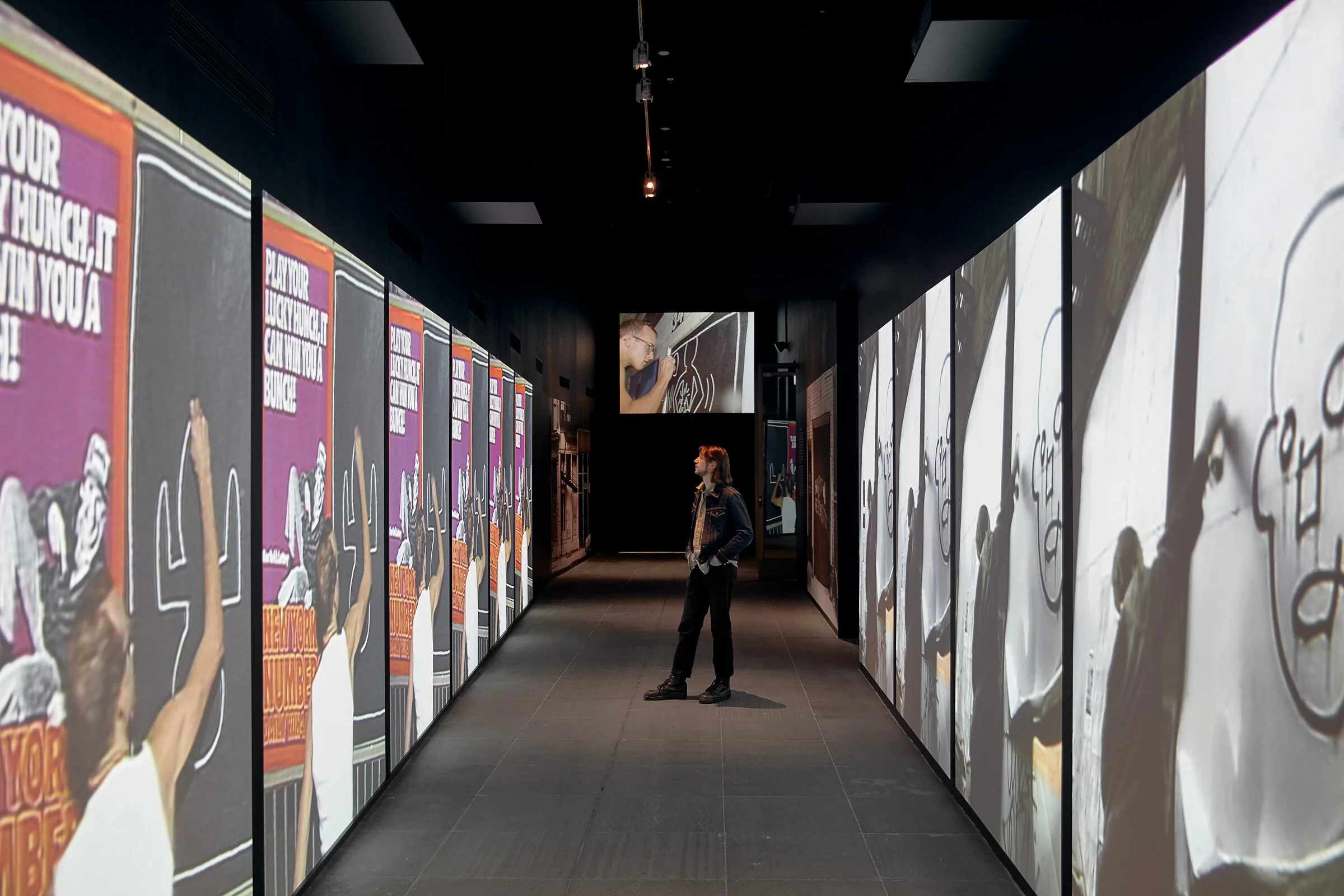 Exhibition concept design for the exhibition entry experience