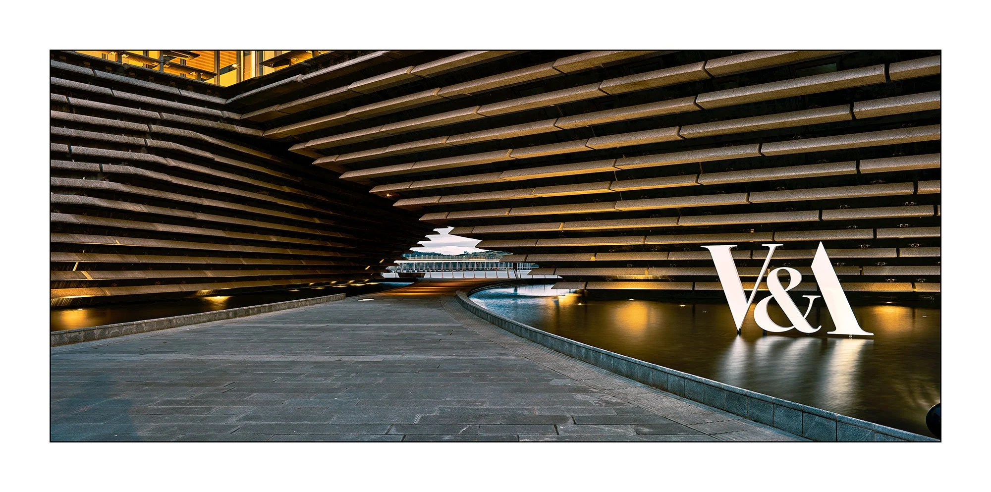 V_and_A_Panorama-2.jpg