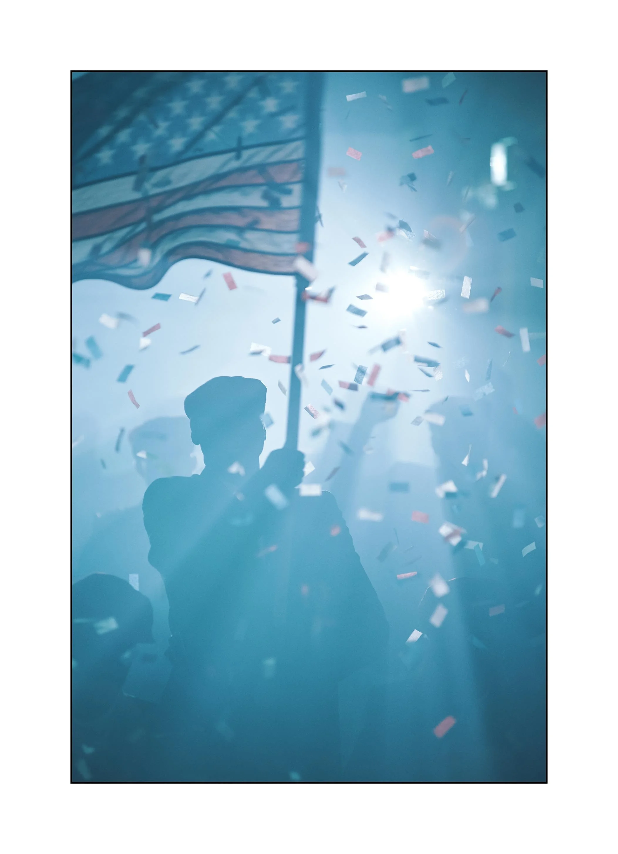 Flag_bearer_2482.jpg