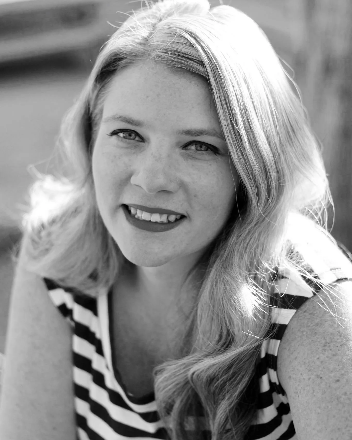 LINDSAY BANE | ASSOCIATE PRODUCER