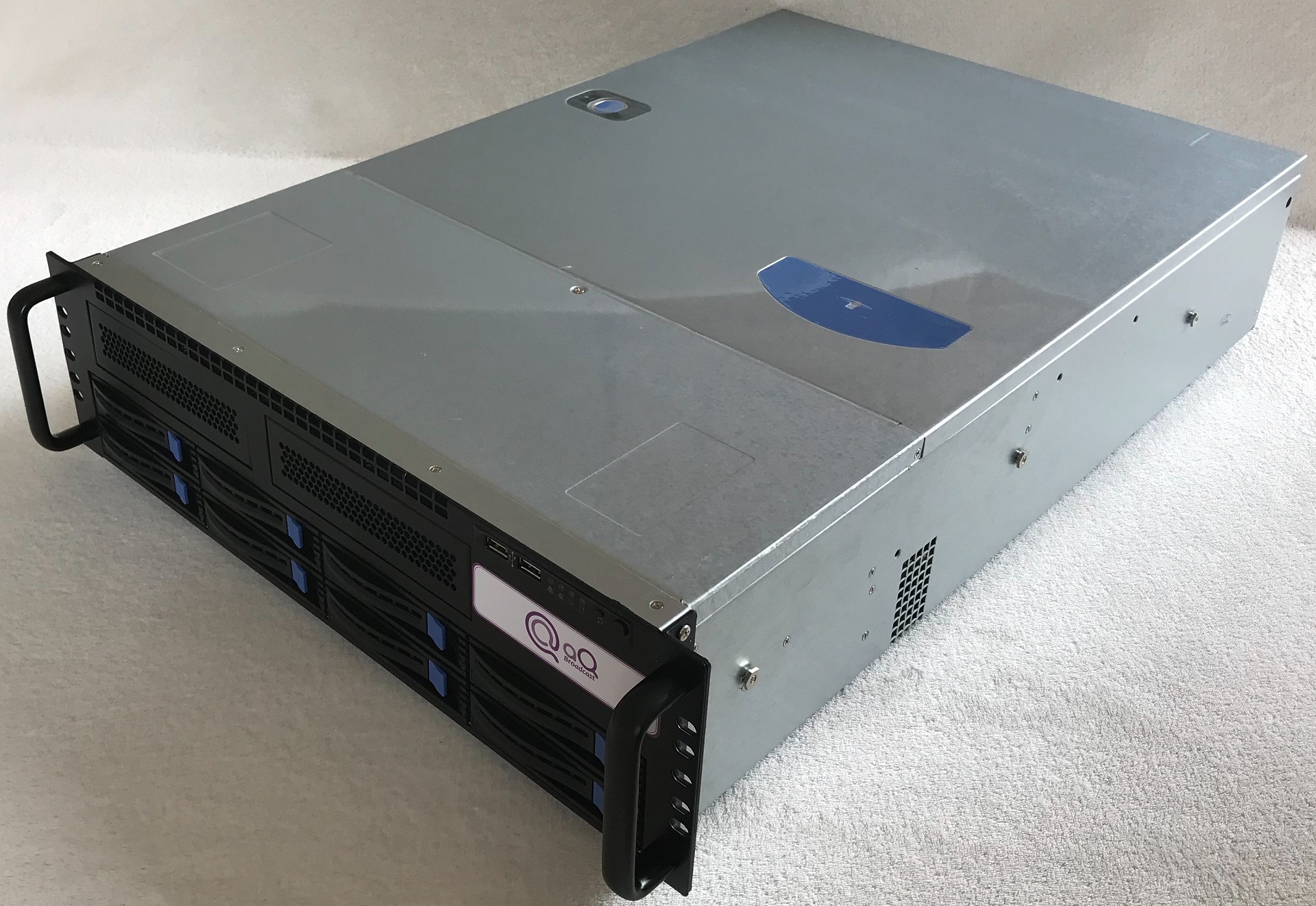 mr 3u front side right.jpg
