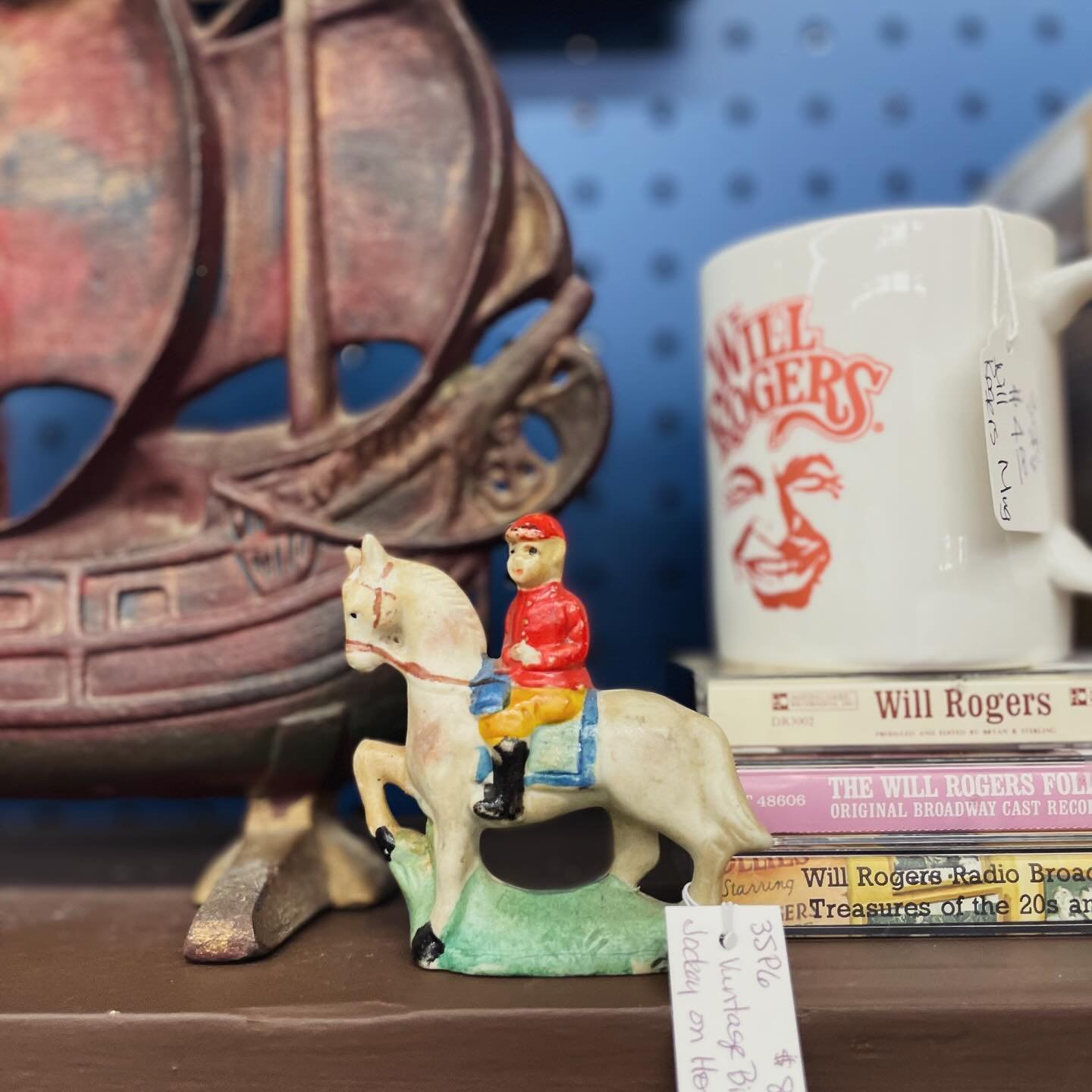 Scenes from the Trading Post, 5/1/2024. #vintage #antiques #jenks #oklahoma
