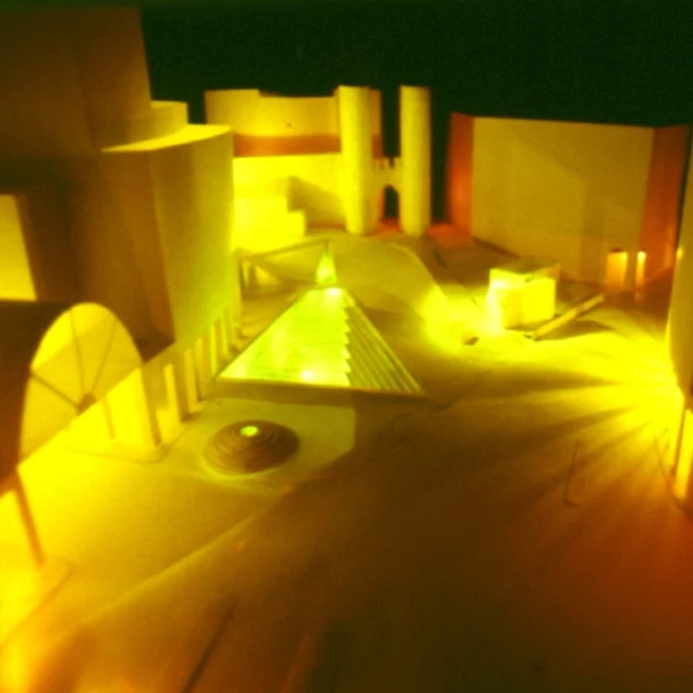 MODEL-2.jpg