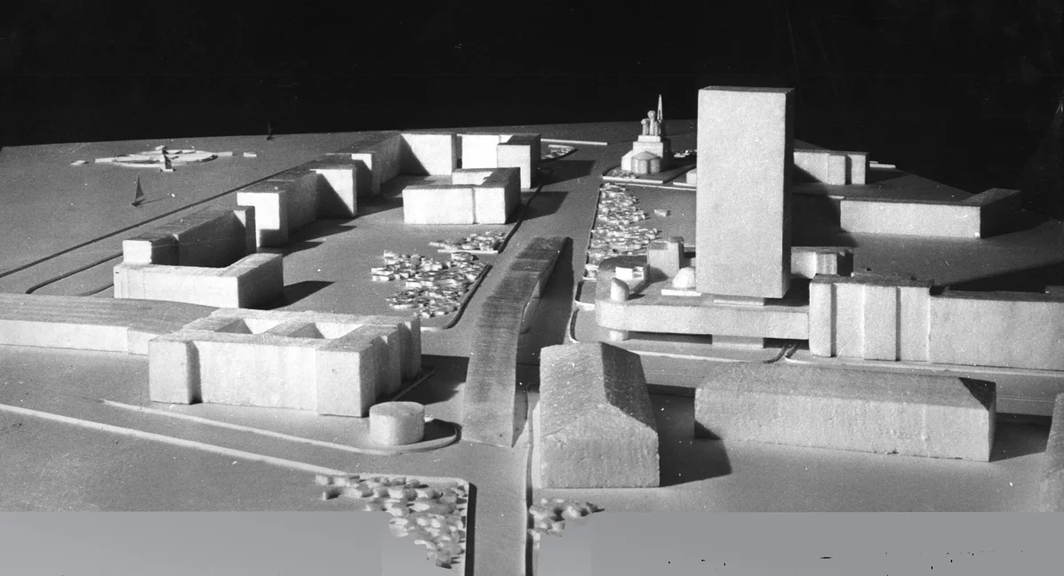 model-1.jpg
