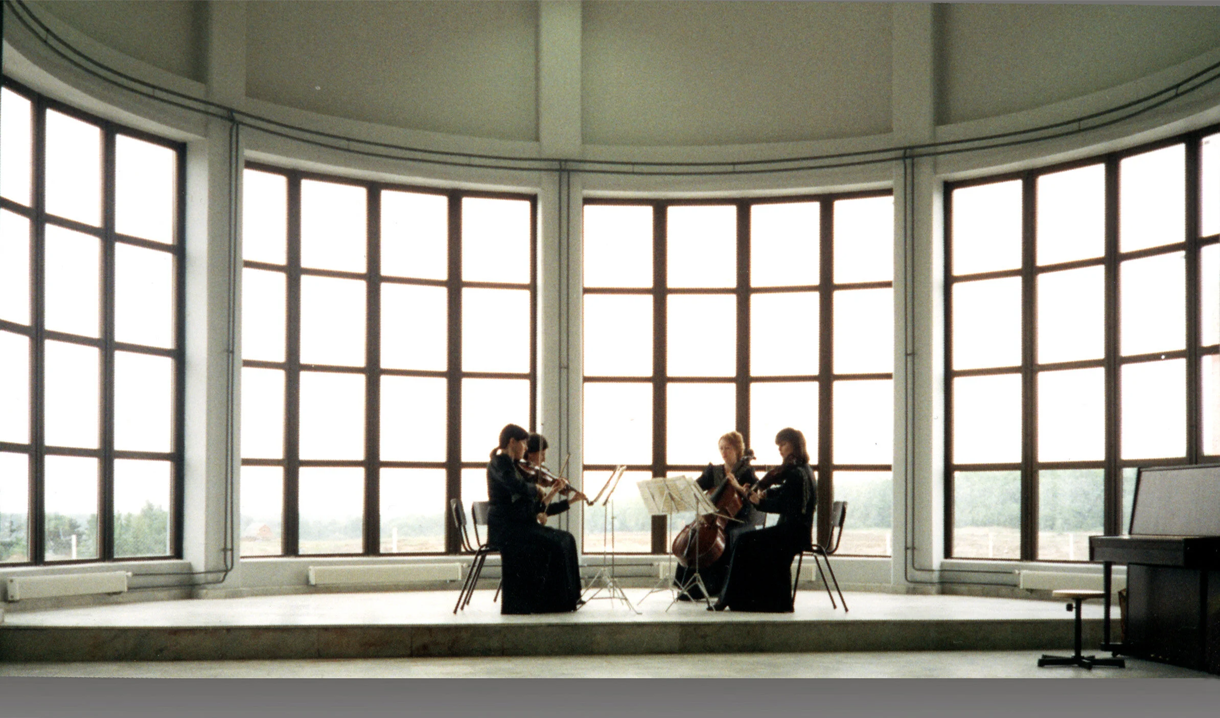 INTERIOR-1.jpg