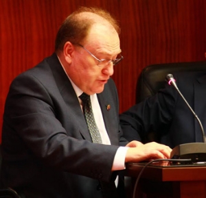 D. ÁNGEL JUÁREZ ABEJARO, Abogado. Presidente de APROED
