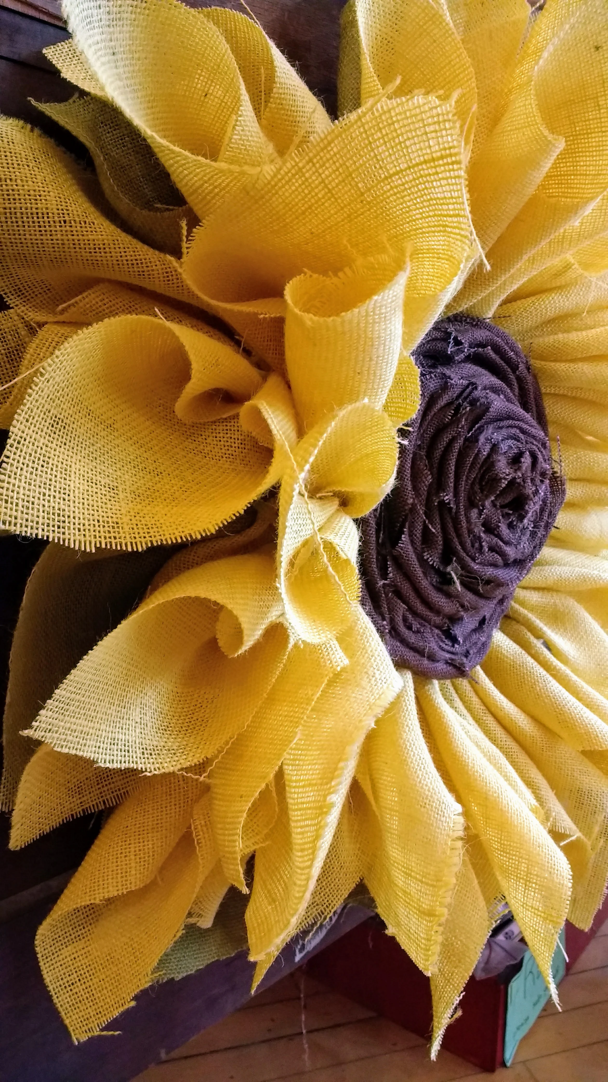 sunflowerwreath2.jpg
