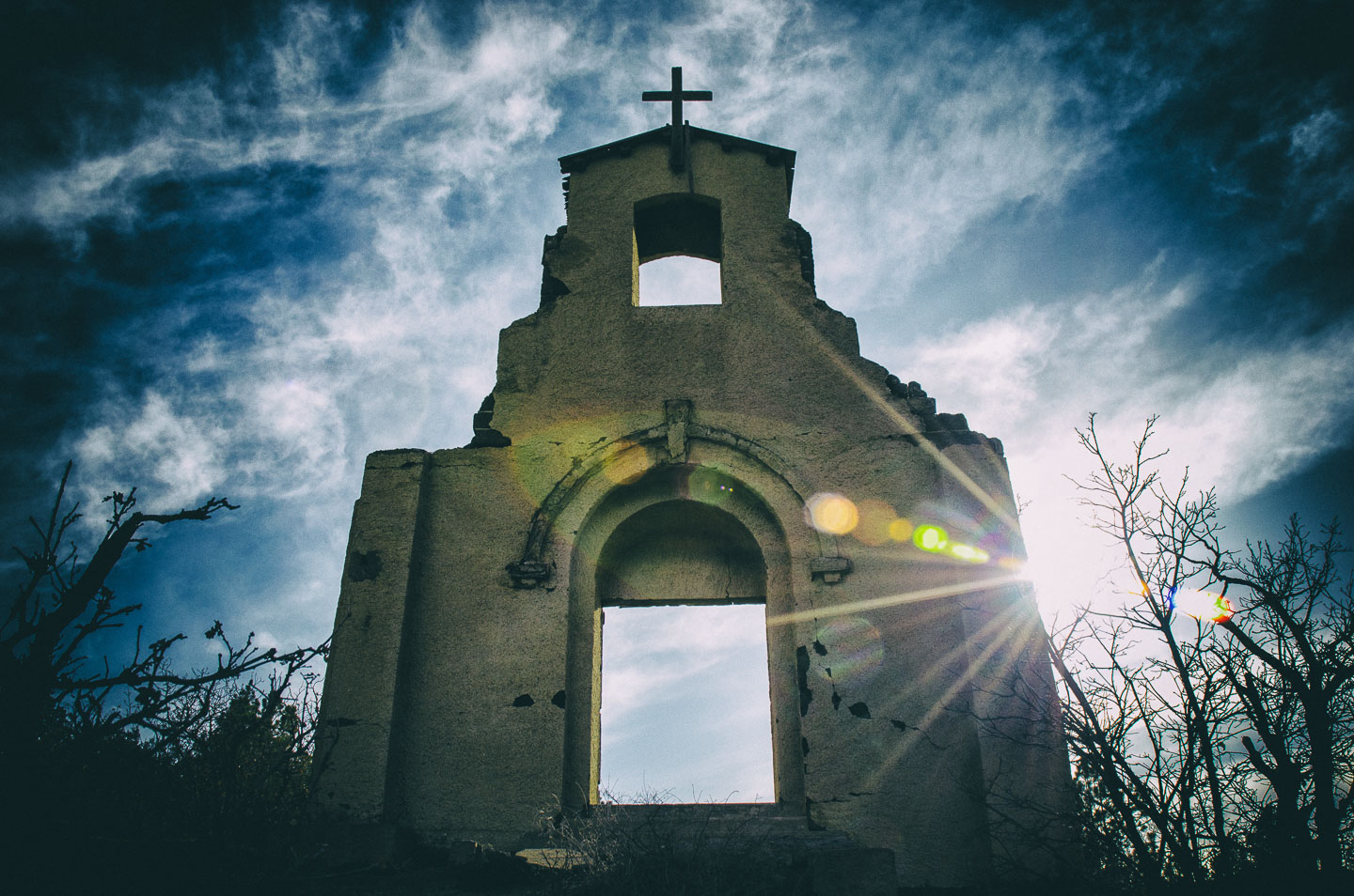 abandoned-church.jpg