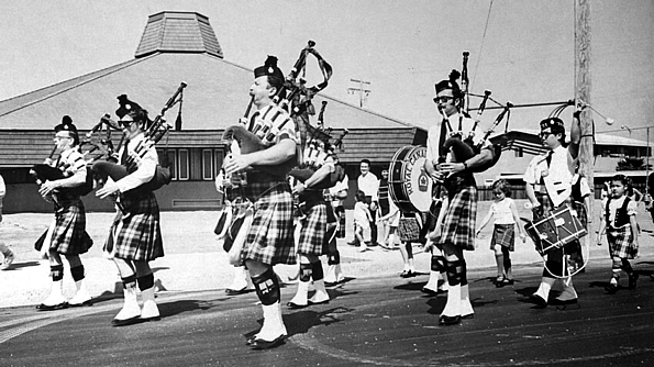 Photo courtesy of Phil Lenihan L to R: PMaj John McPhee Calum Logan Dick Boyd Phil Lenihan David More David More's daughter Royal Canadian Legion (1971 approx.) Northwest YMCA, Cupertino, CA