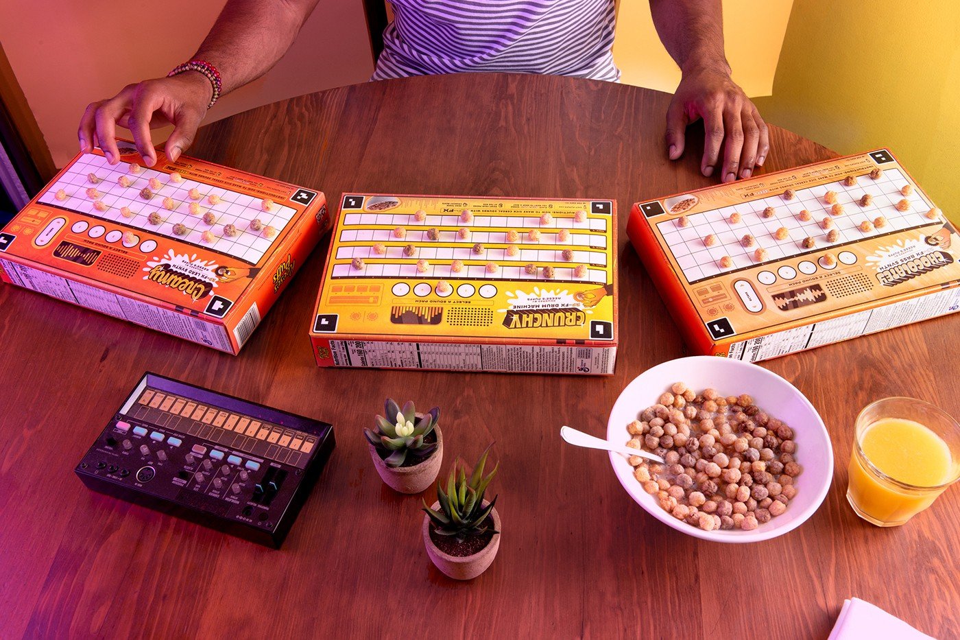 6125051c9c4dce476f2e58e1_https___hypebeast.com_image_2021_07_reeses-puffs-music-box-play-rp-fx-pr-pro-release-info-007.jpg