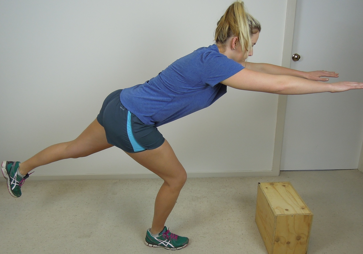  Arabesque Unsupported / Arabesque Squat
