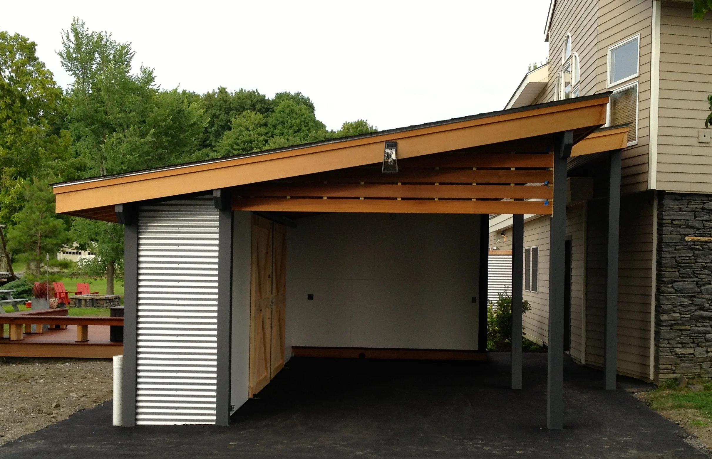 The new carport 