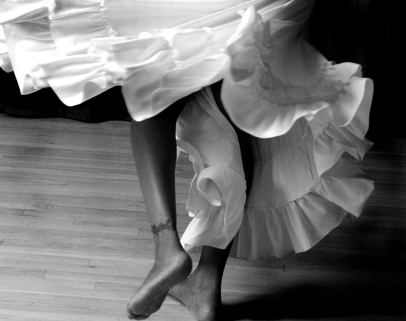 Dancing_Feet1(web).jpg