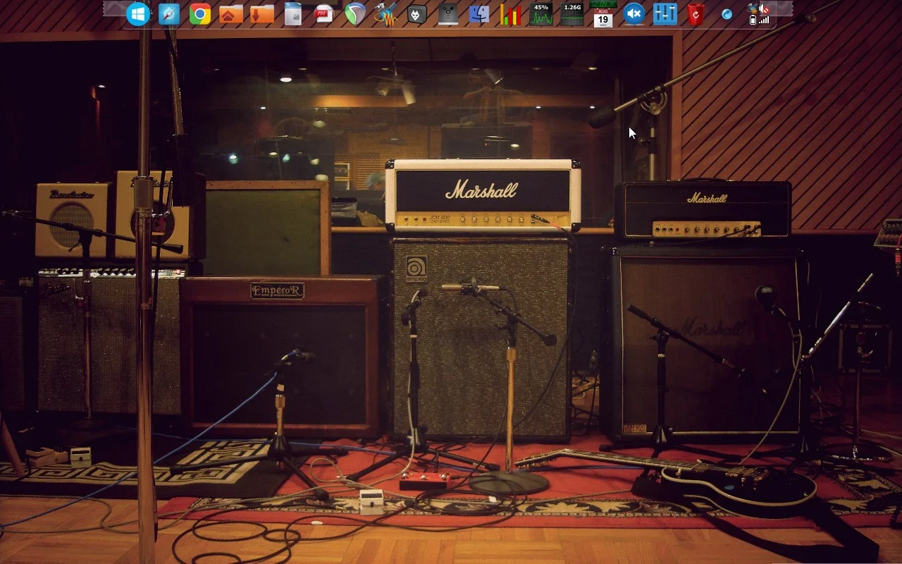 This is my current laptop setup. Very simple, very clean.