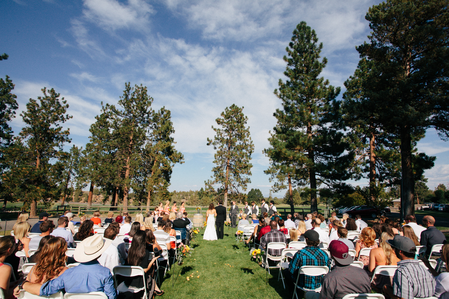 11a-Nature-Wedding-in-Bend-Oregon.jpg