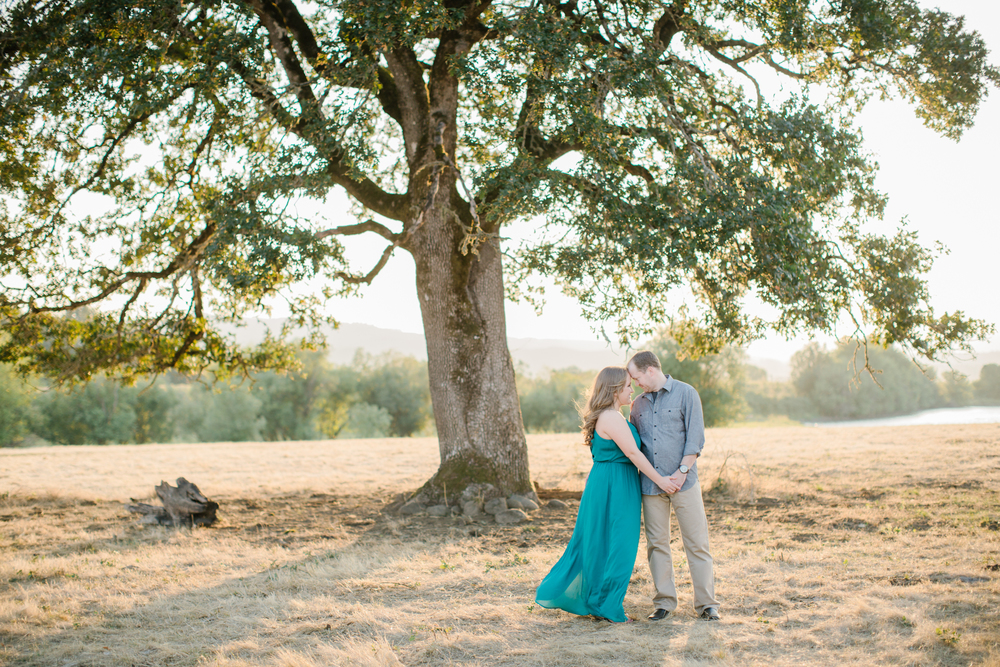 Sauvie Island Engagement by Michelle Cross-23.jpg