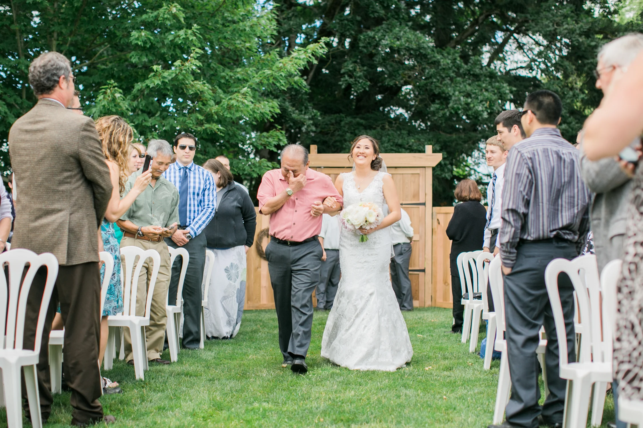 Postlewaits Oregon Wedding by Michelle Cross-20.jpg