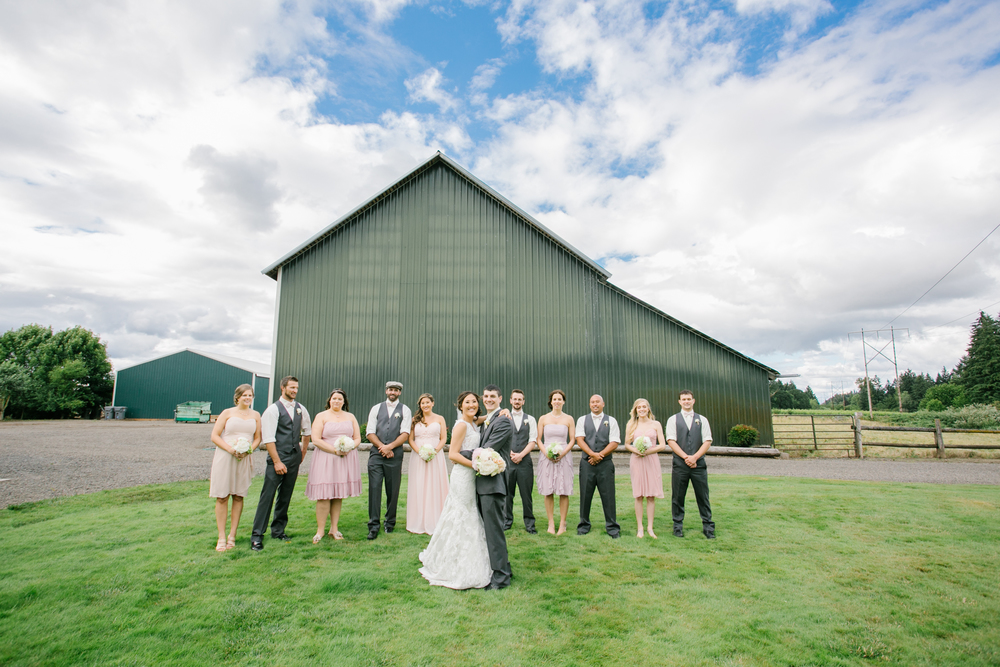 Postlewaits Oregon Wedding by Michelle Cross-35.jpg