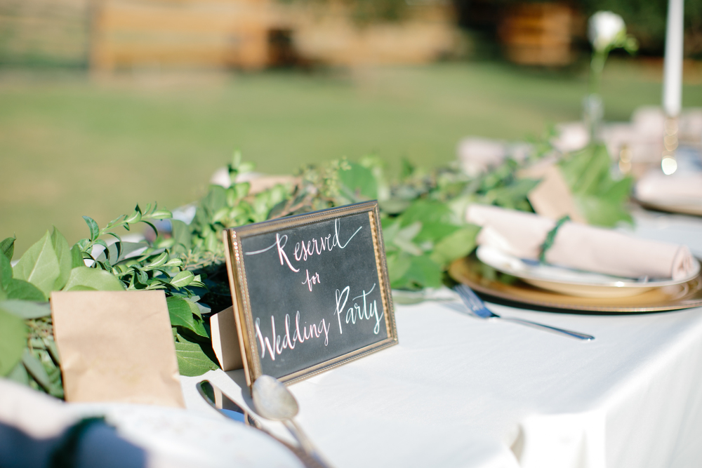 Oregon Barn Wedding by Michelle Cross-38.jpg