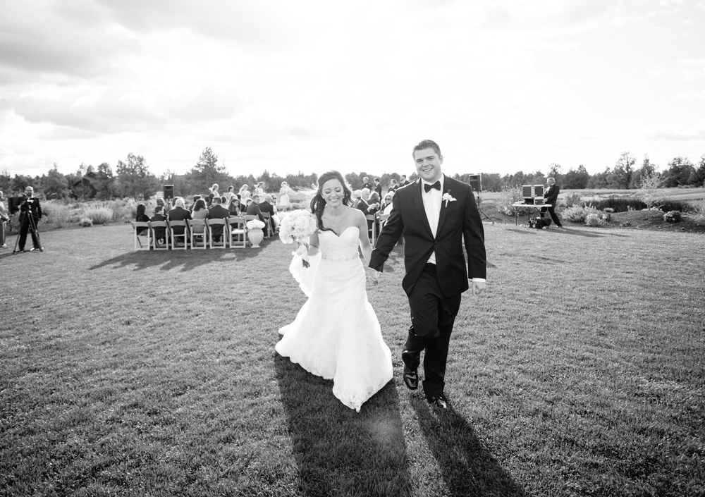 Bend Oregon Pronghorn Wedding by Michelle Cross-39.jpg