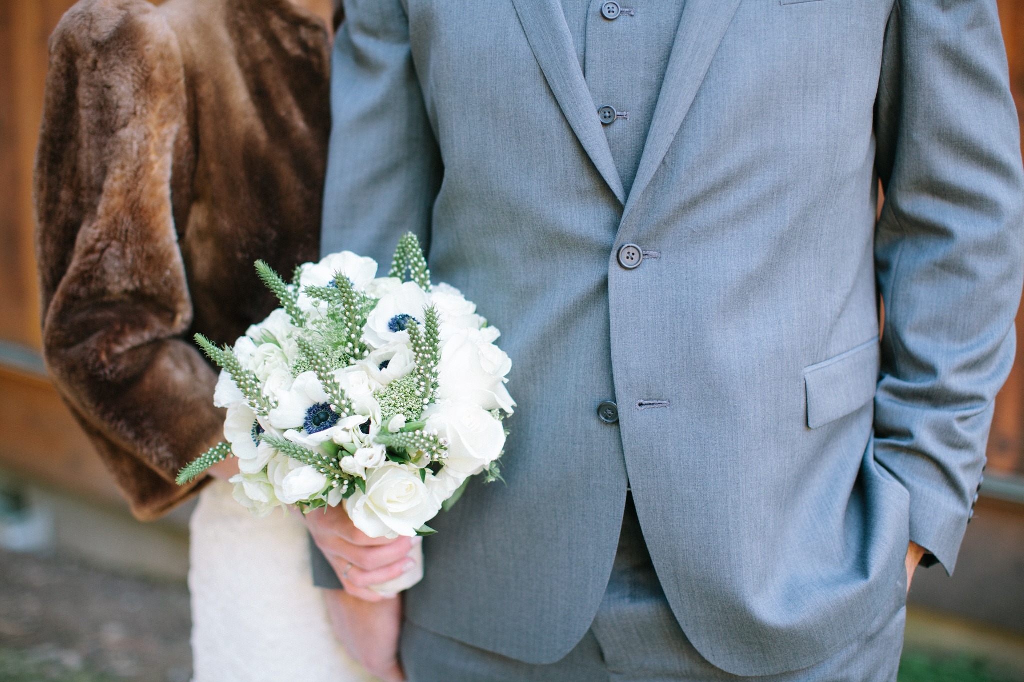 Bend Oregon Lake Creek Lodge Wedding by Michelle Cross-2.jpg