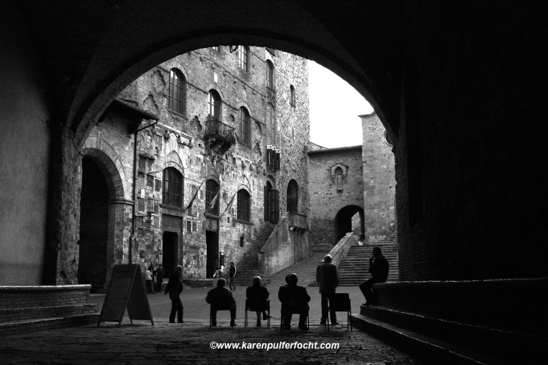 Sangimignano Square 04.JPG