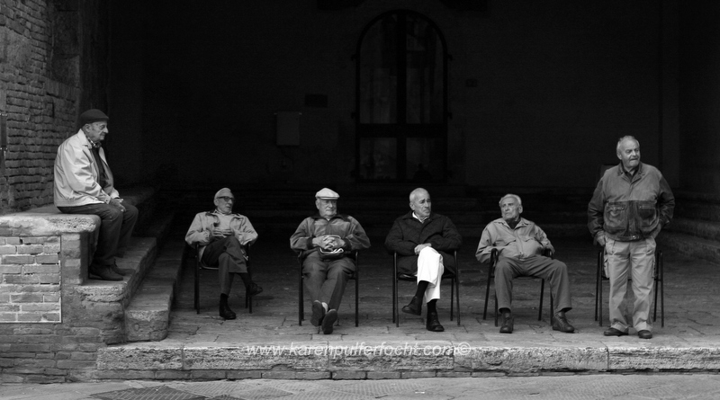 Men in Sangimignano 01 BW.JPG