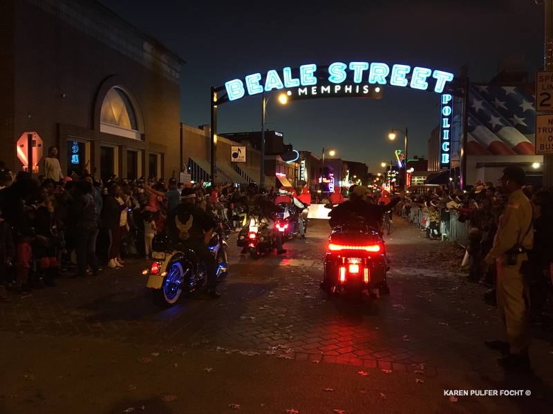 Memphis Ukulele Flash Mob ©Focht 042.JPG