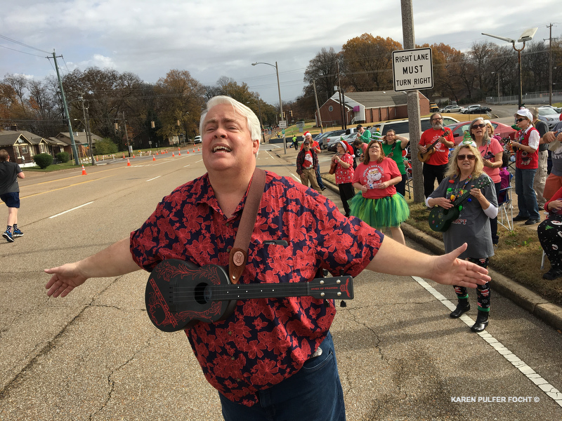 Memphis Ukulele Flash Mob ©Focht 045.JPG