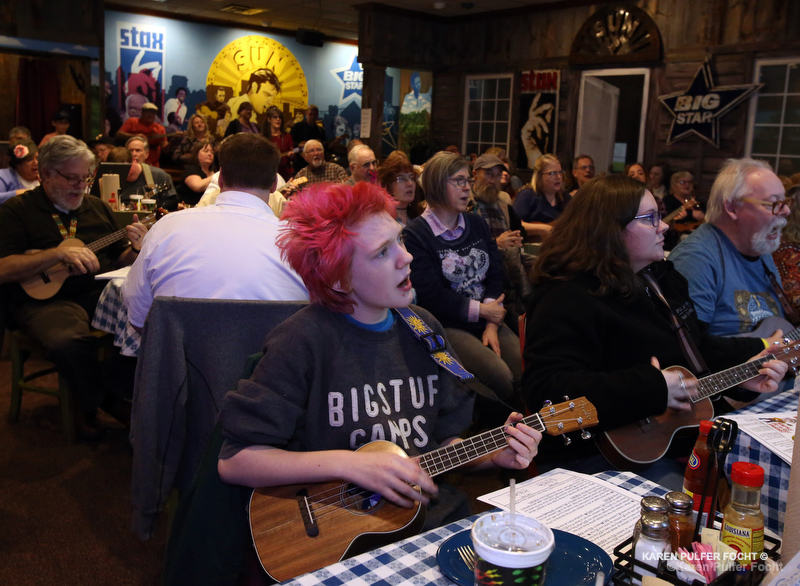 01292019 Memphis Ukulele Flash Mob ©Focht 001a.JPG