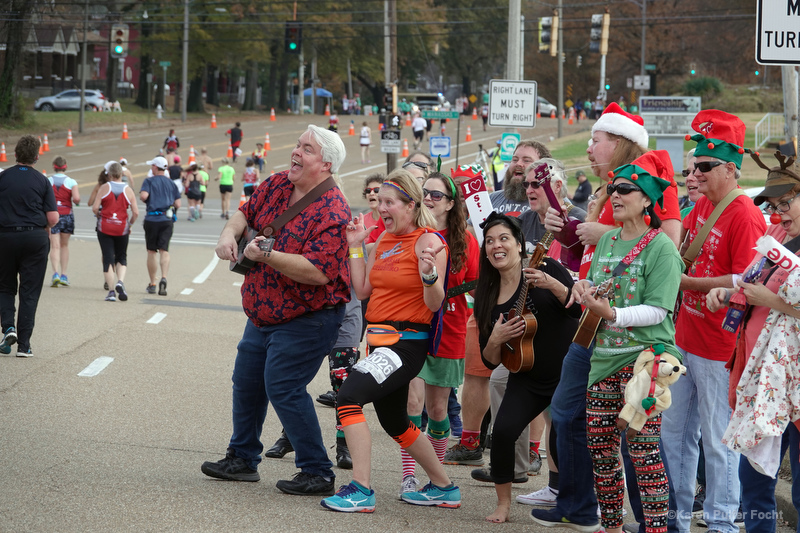 Memphis Ukulele Flash Mob ©Focht 047.JPG