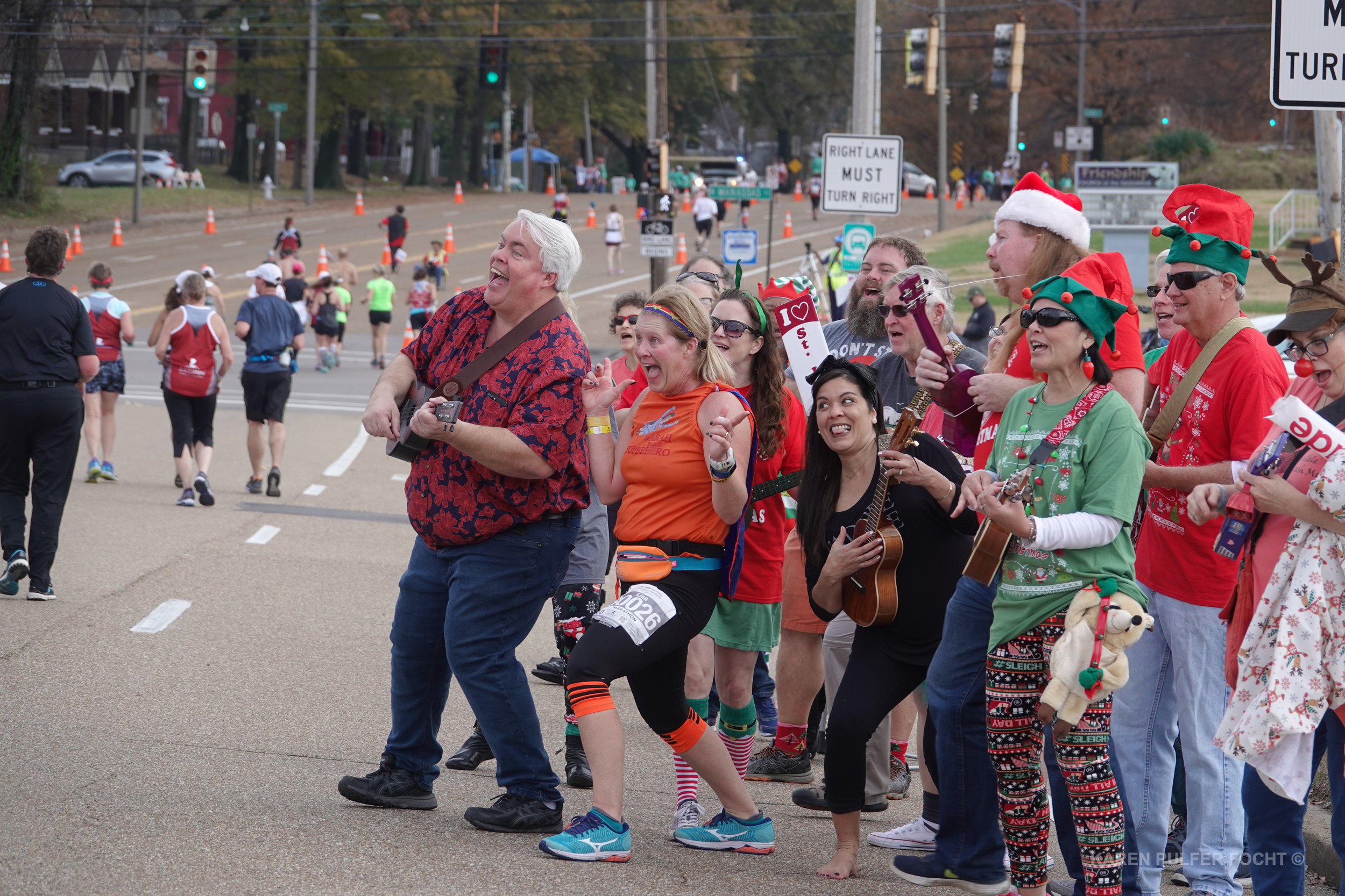 Memphis Ukulele Flash Mob ©Focht 047A.JPG