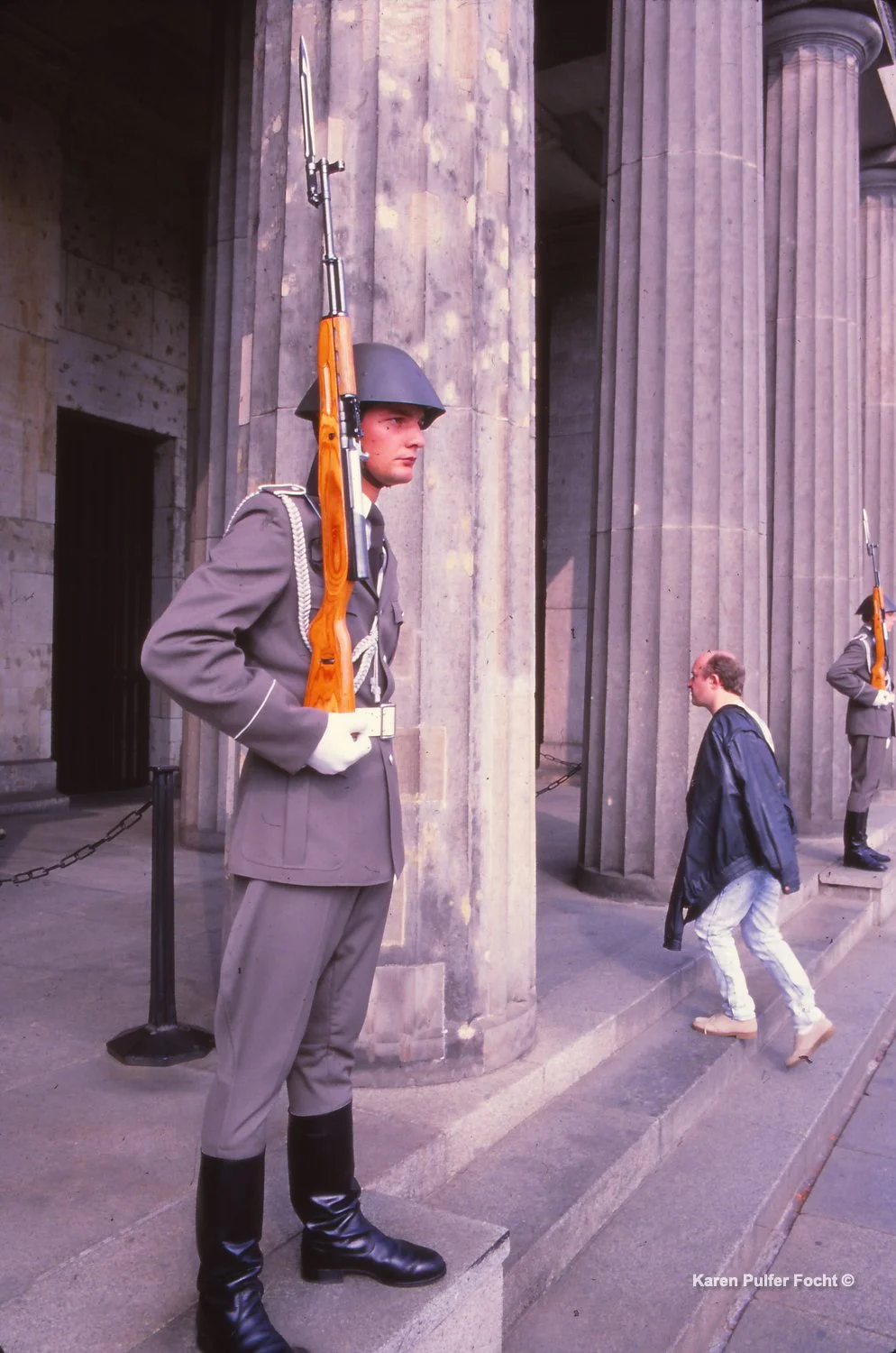 EAST BERLIN 1987  007 .JPG