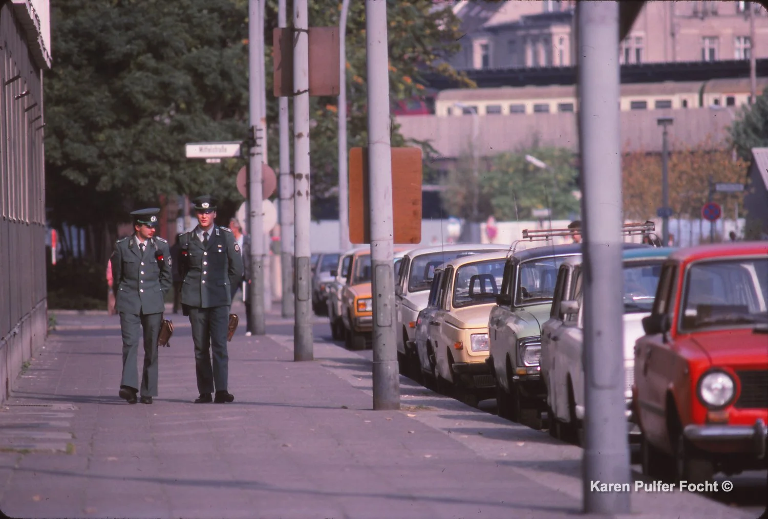 EAST BERLIN 1987  018 .JPG