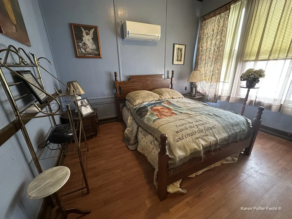 04042026 The Riverside Hotel  005.JPG