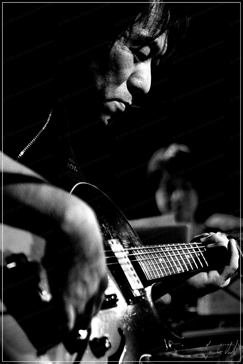 05.11.2006 065 Otomo Yoshihide DALLE Juan Carlos Hernandez guitar jazz free jazz improvisation amr sud des alpes geneva switzerland _IMG_3561.jpg