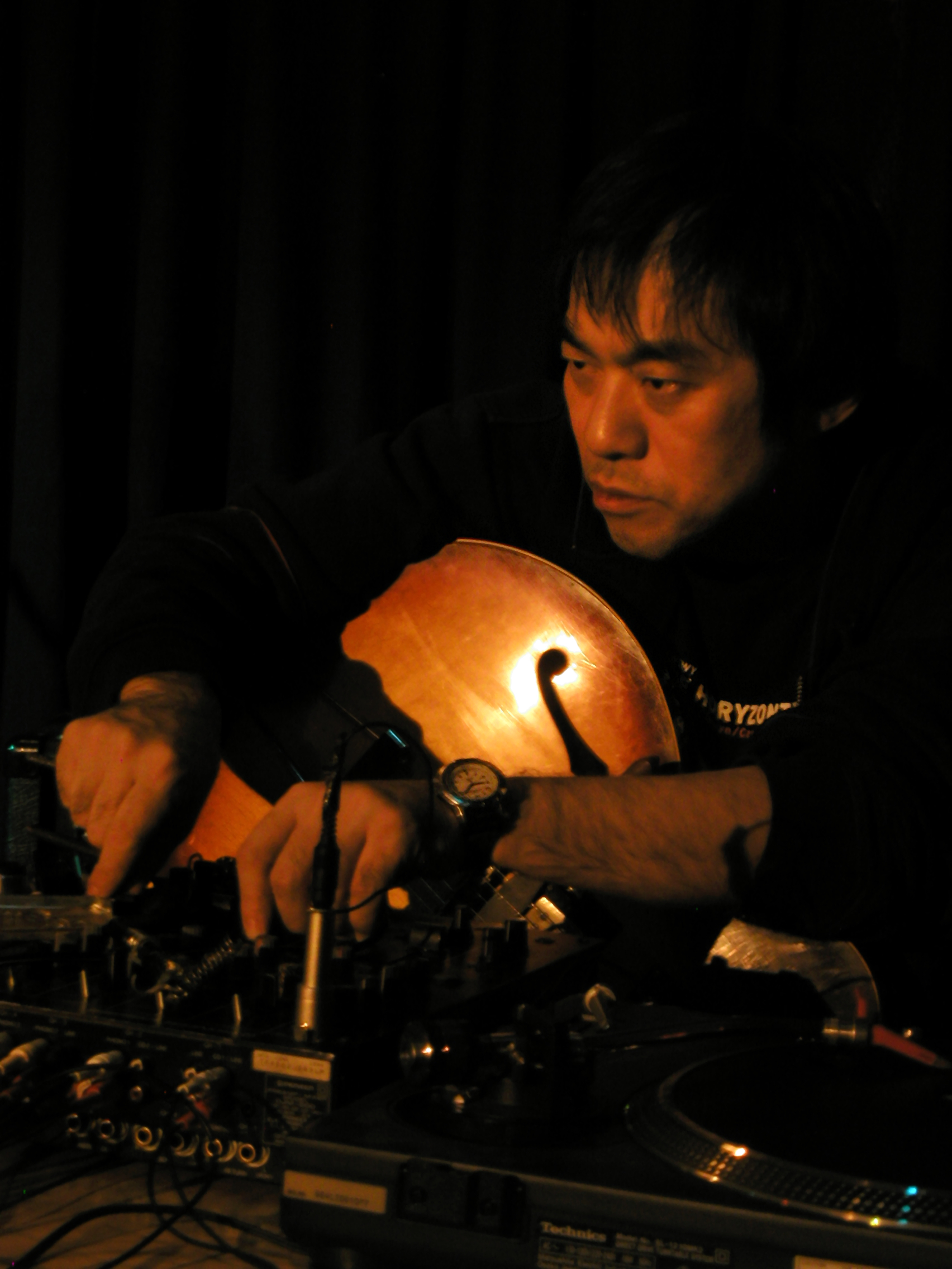 Otomo_Yoshihide.jpg