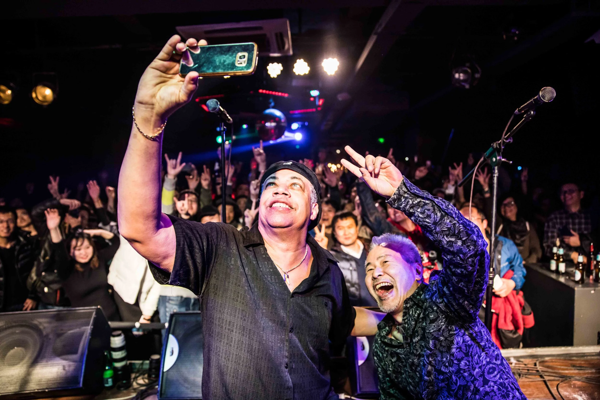 billy巡演现场2.jpg