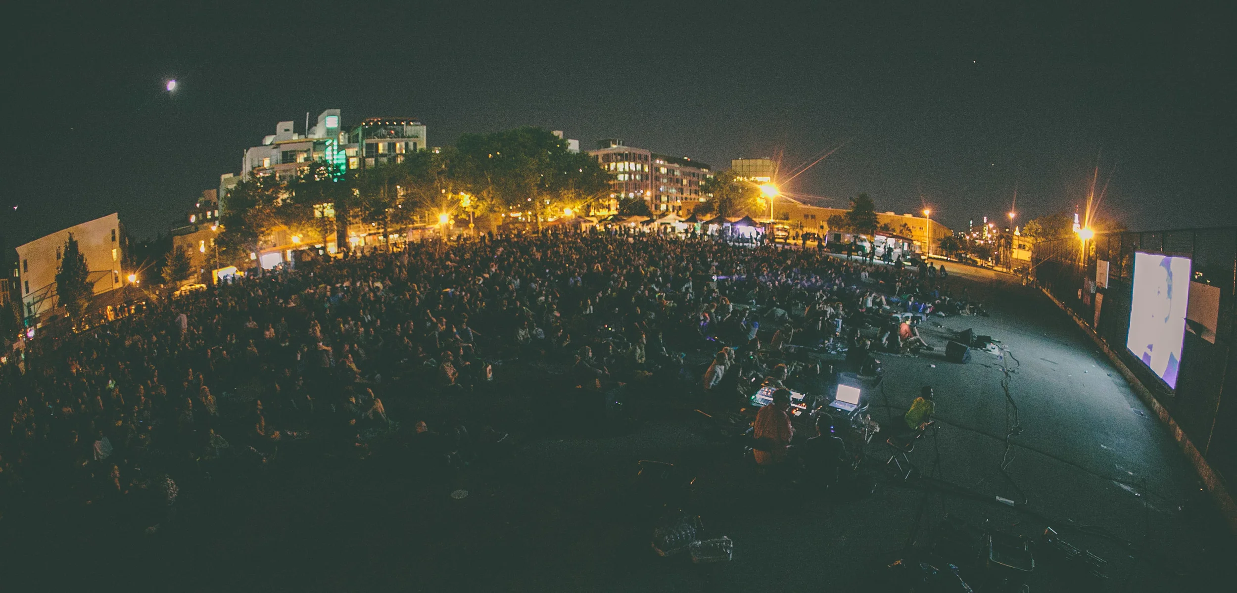 Summerscreen - Brooklyn Mag - Crowd Shots (39 of 46).jpg