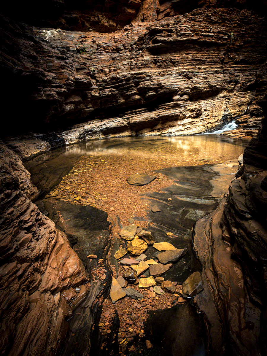 Weano Gorge - Pentax 645z, 28-45 @ 28, f16, 5 sec