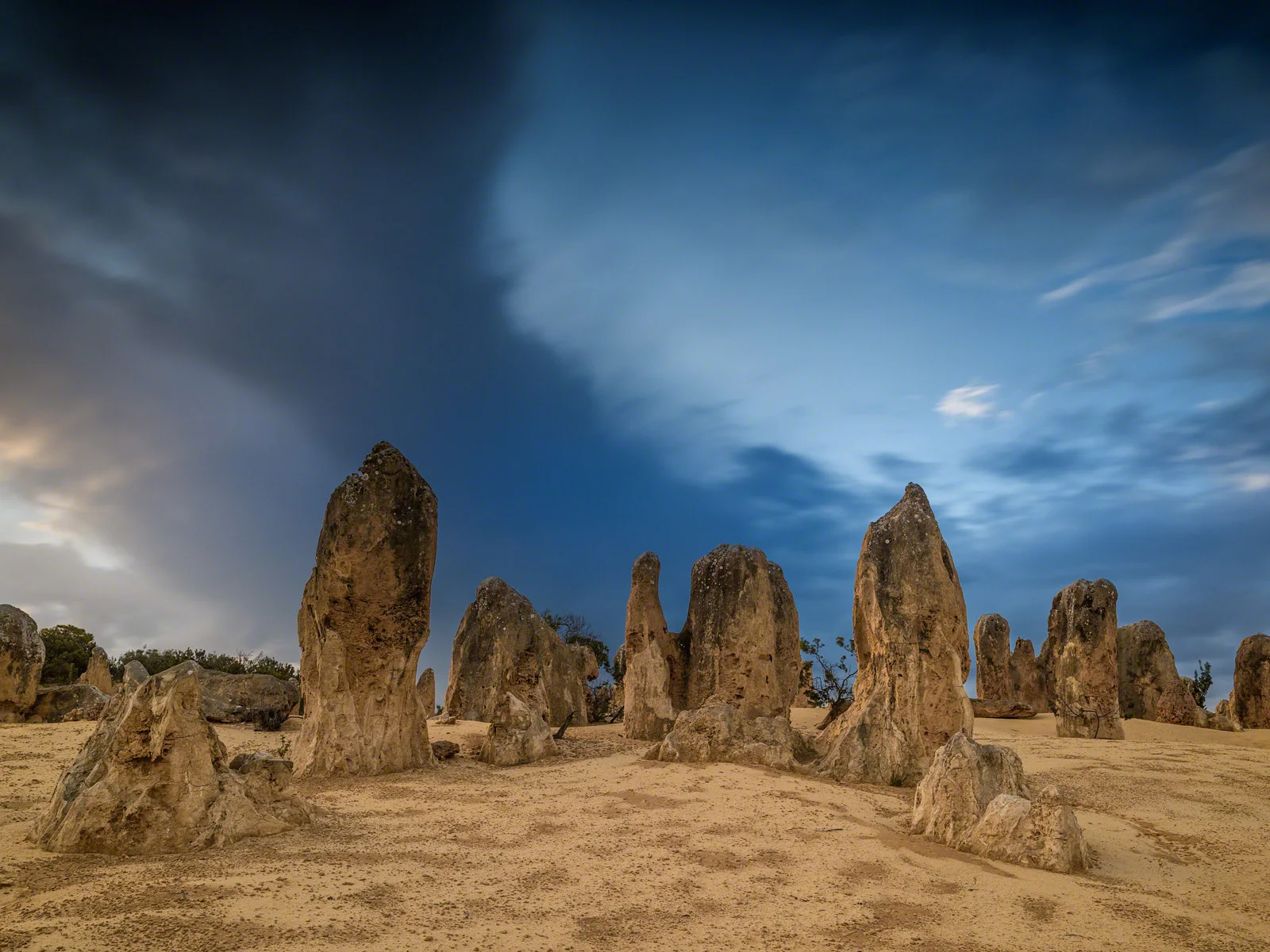 Pentax 645z, 28-45 @ 32, f14, 10 sec, ISO 100
