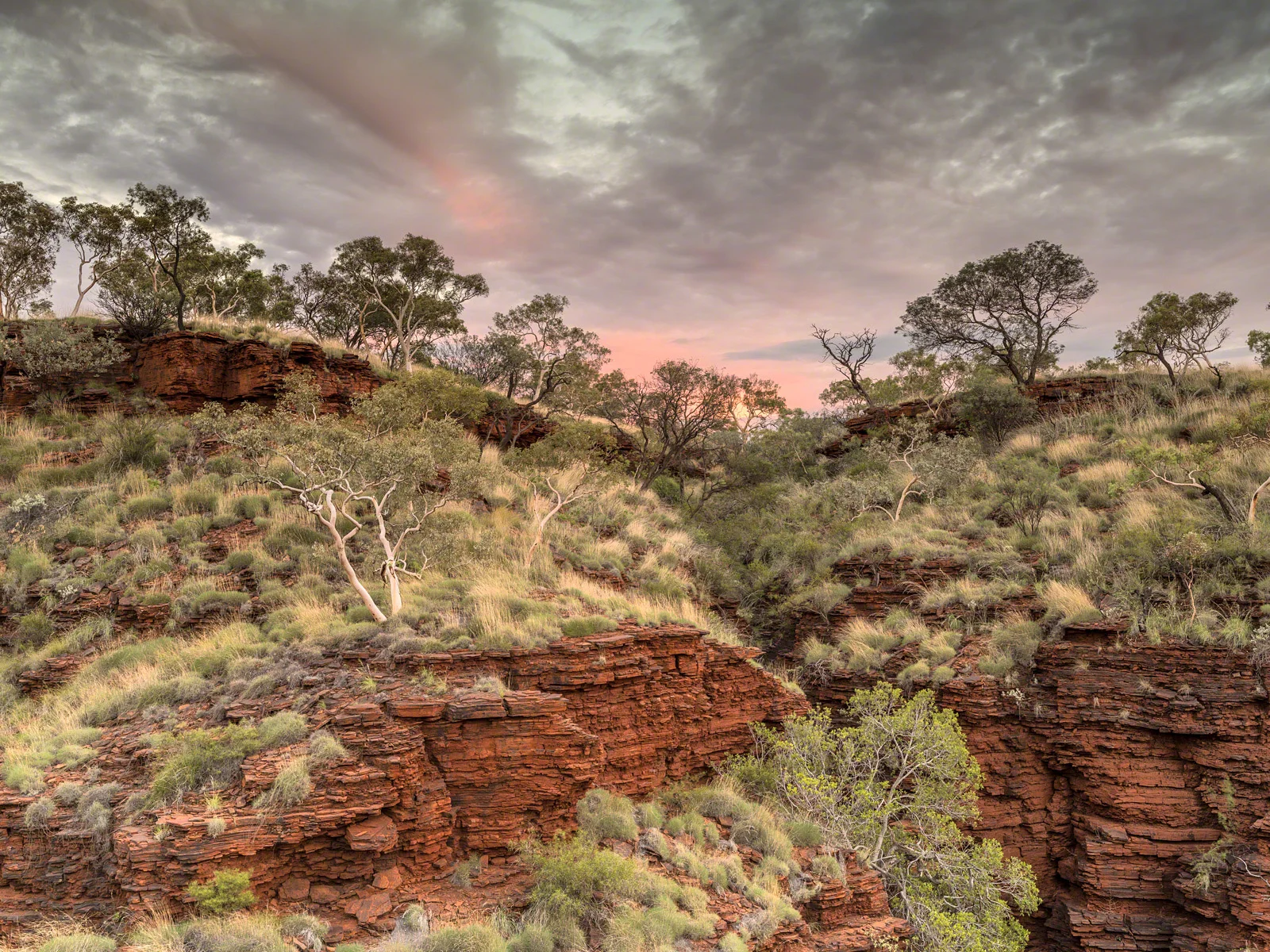 Pentax 645z, 28-45 @ 45, F11, 3sec, ISO 100