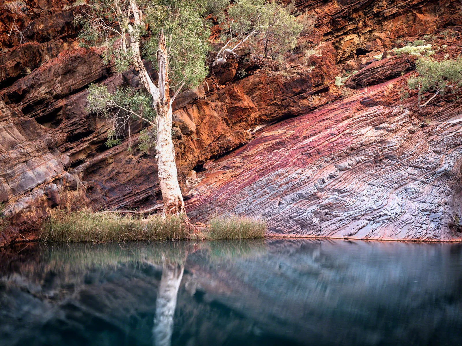 Pentax 645z, 28-45 @ 45, F11, 3sec, ISO 100