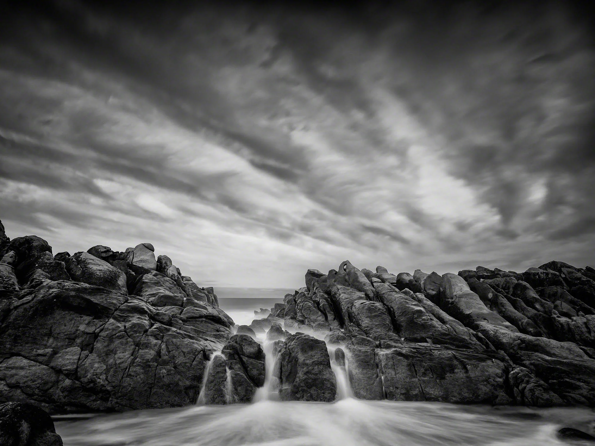 Surge Mono