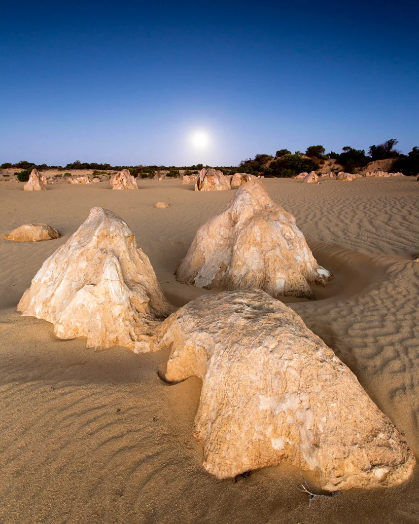 Locations: Nambung National Park (The Pinnacles)
