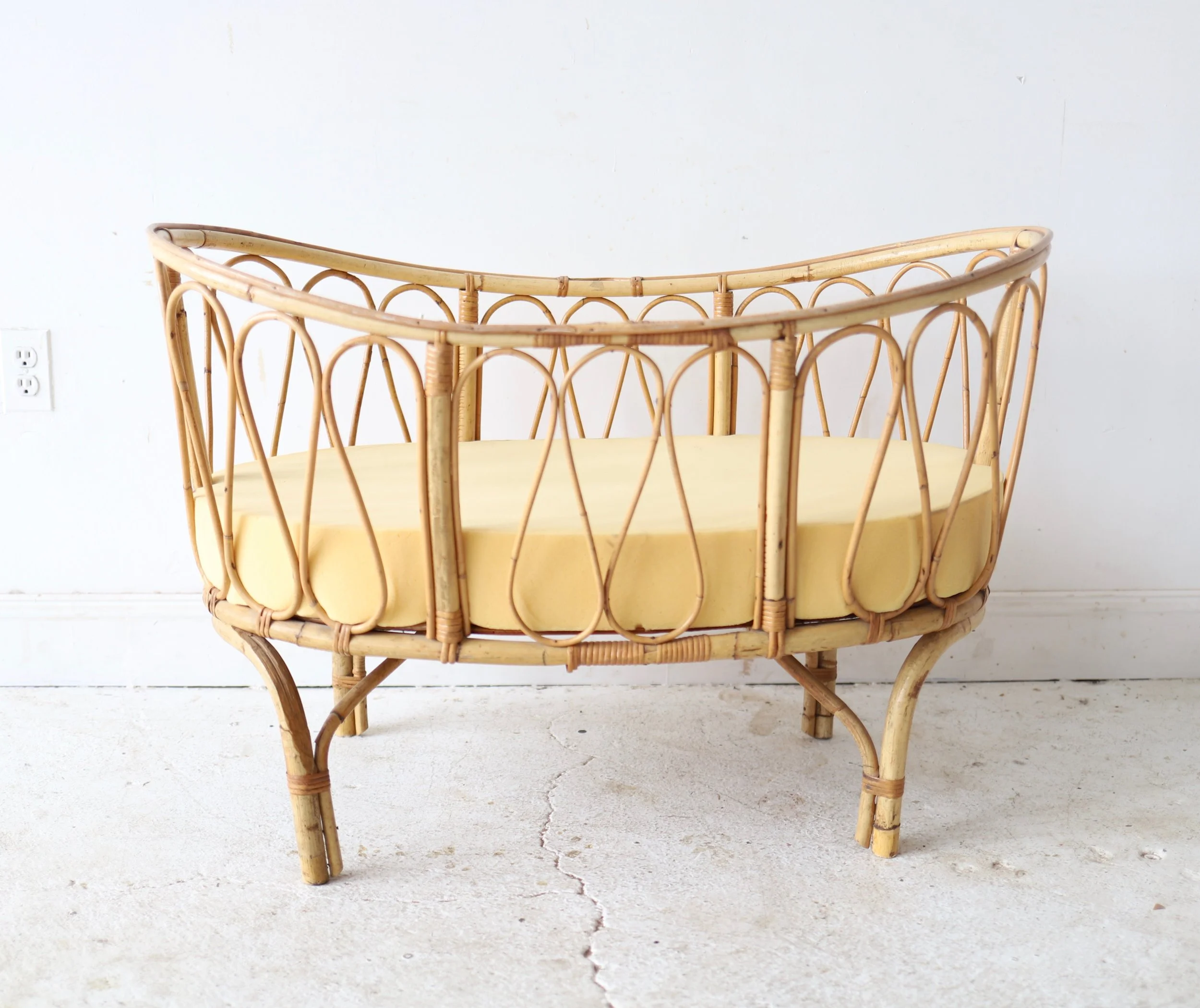bassinet bamboo