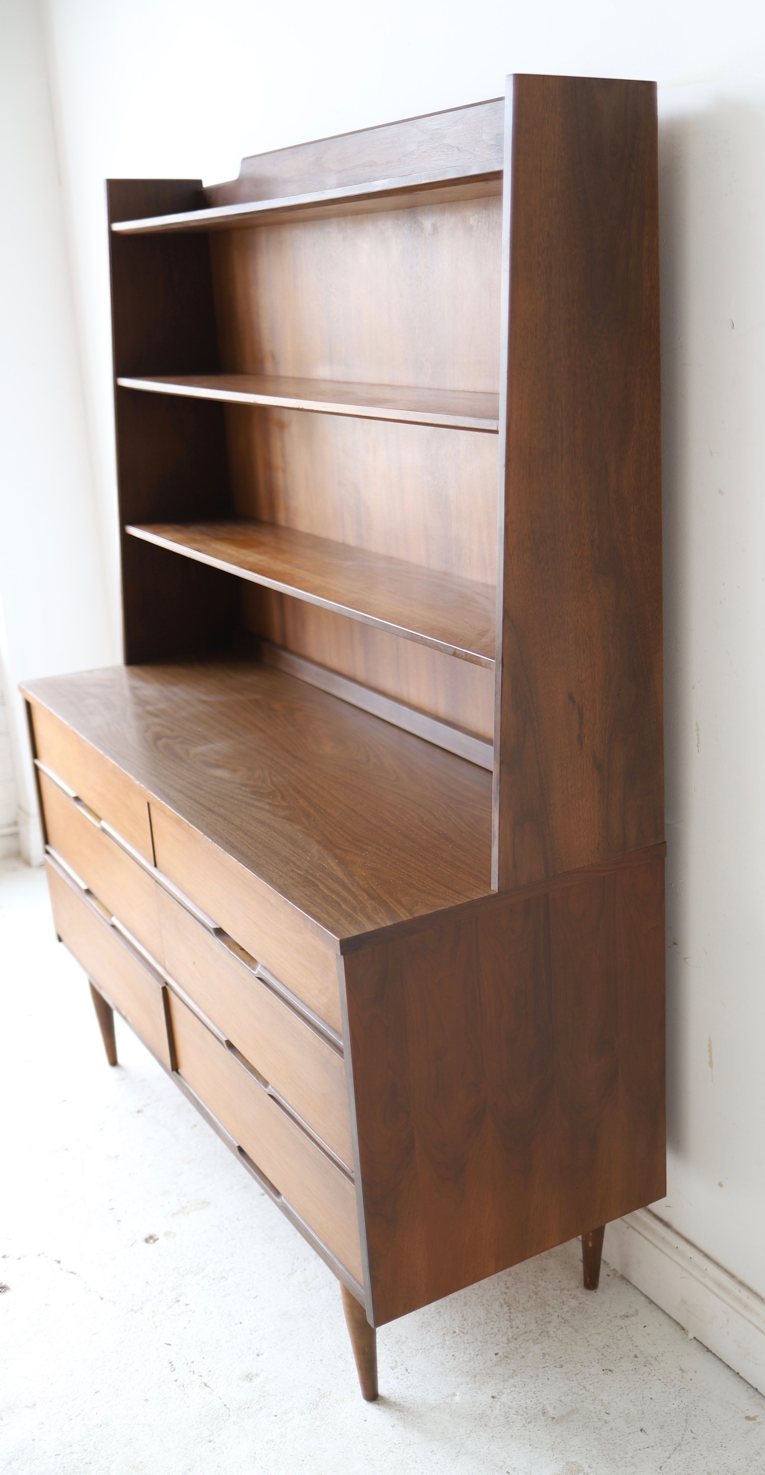 dresser with bookshelf hutch