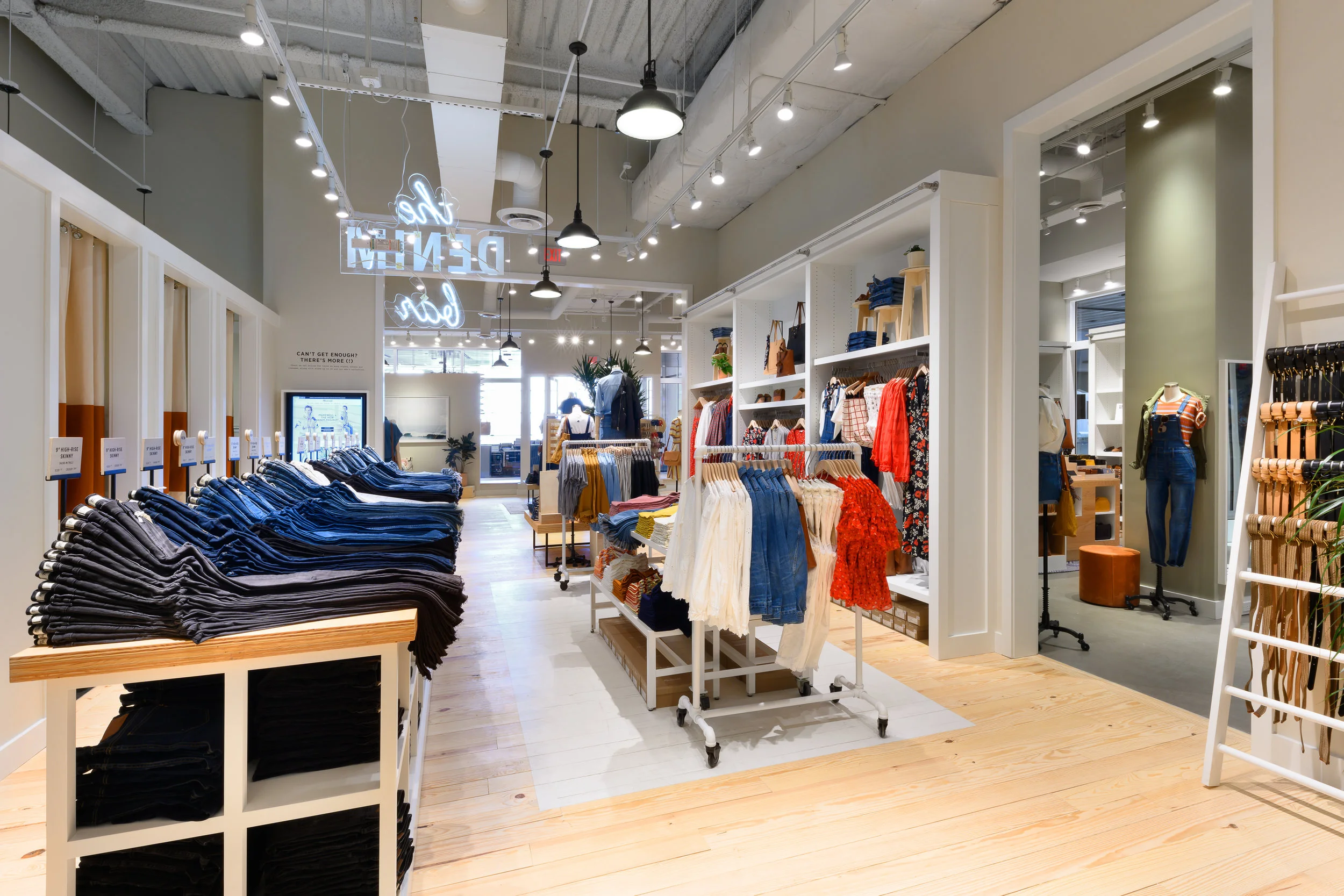 MadewellStore-09.jpg